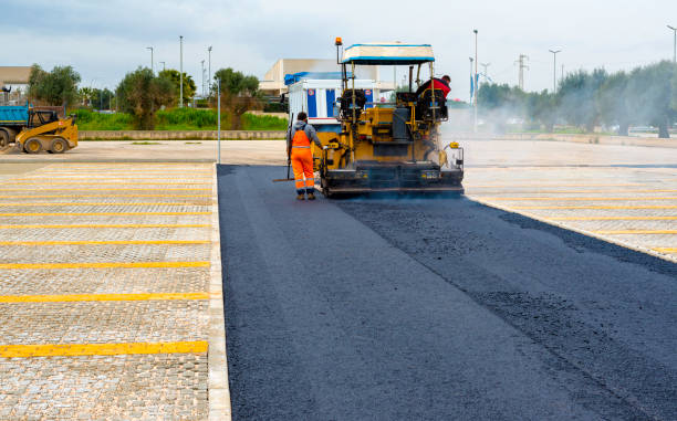 Best Interlocking Driveway Pavers  in Leesburg, FL